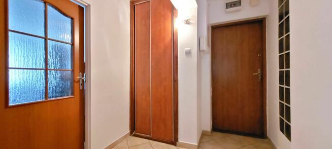 2-pokojowe mieszkanie z balkonem w bloku w Karpaczu