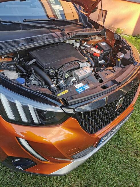 Peugeot 2008 benzyna 1.2 2020