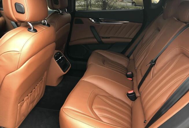 Sprzedam Maserati Quattroporte 3.0 na części.