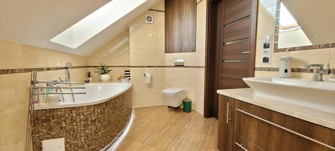 Zadbany dom wolnostojący w Kostrzycy