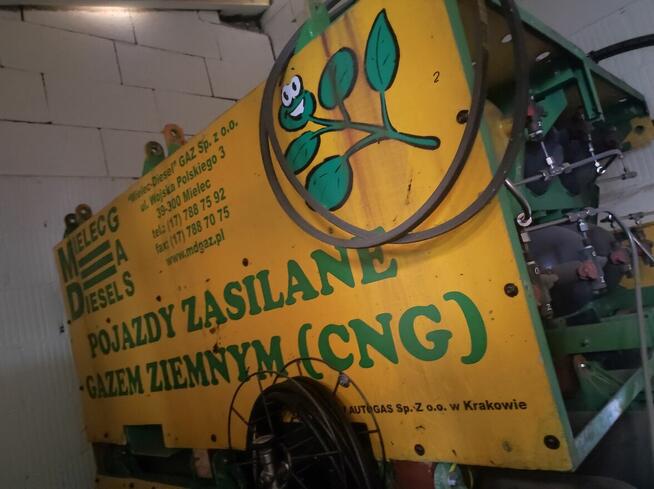 CIĘŻARÓWKA MERCEDES