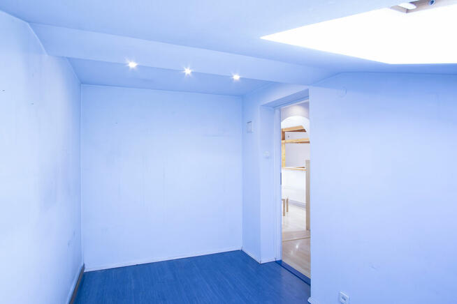 Przytulne mieszkanie typu M-4 blisko Rynku Skoczowa.