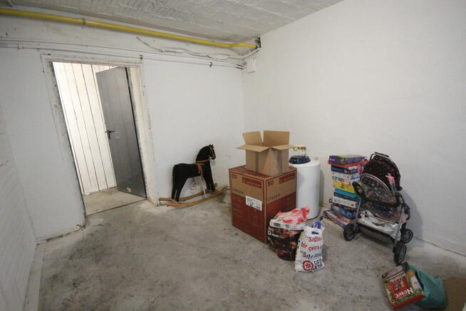 4pok, 60met, okolice Katowickiej PIWNICA/PARKING (Wrocław)