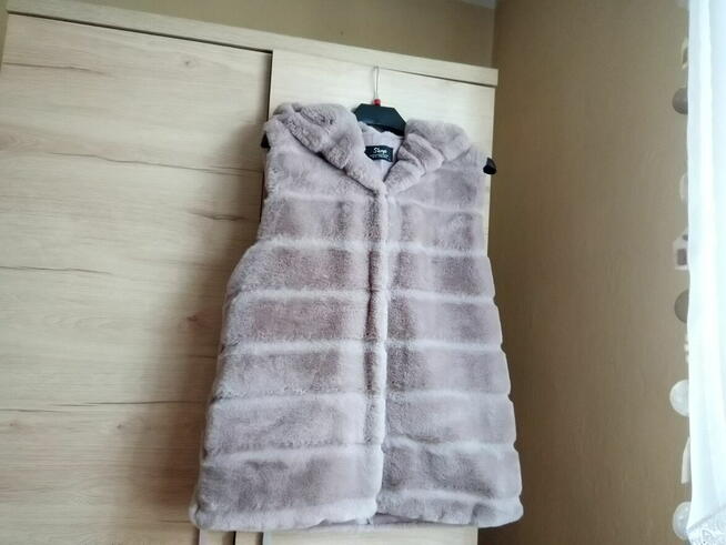 kamizelka bezrękawnik futrzany damski z kapturem rozmiar L