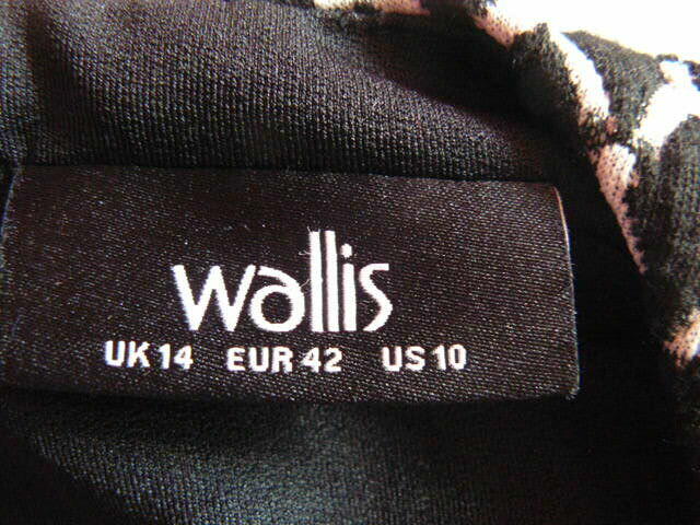 Sukienka Wallis 42