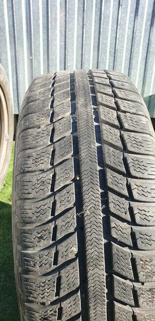 Felgi stalowe z oponami Michelin 16