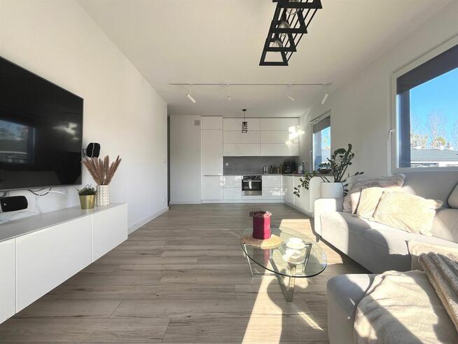 mieszkanie trzypokojowe Strzałowa, Sosnowy Las, Stawki