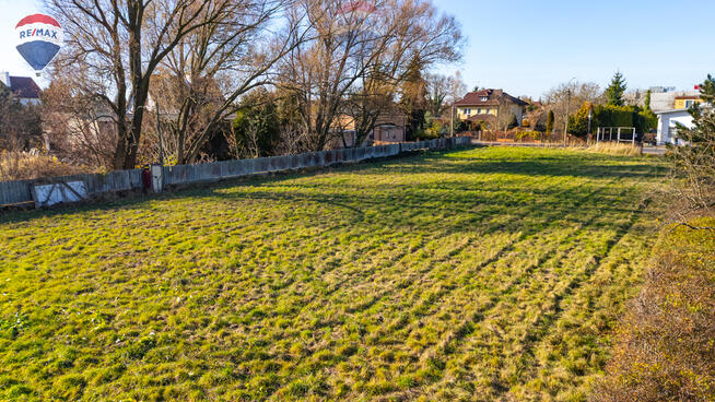 Działka Reguły blisko WKD i S2