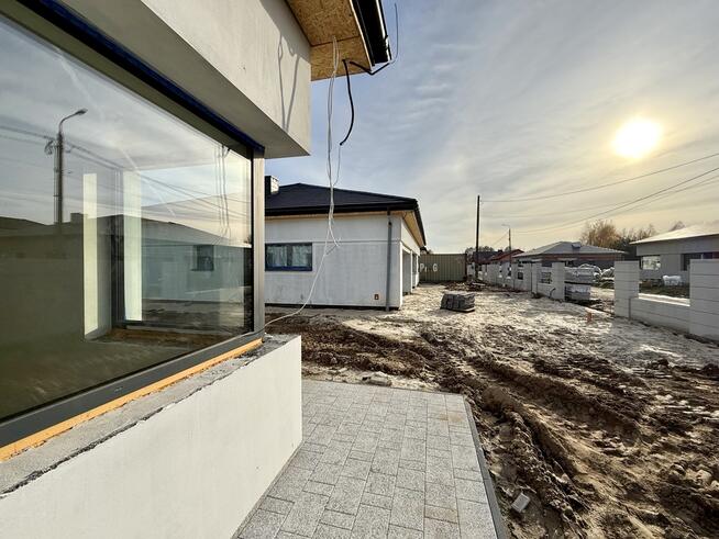 Dom parterowy pod Nadarzynem z szybkim dojazdem