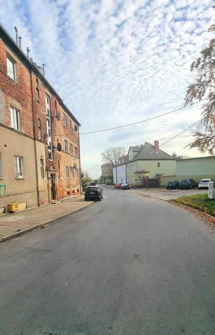 3 pokoje, garaż, ogródek