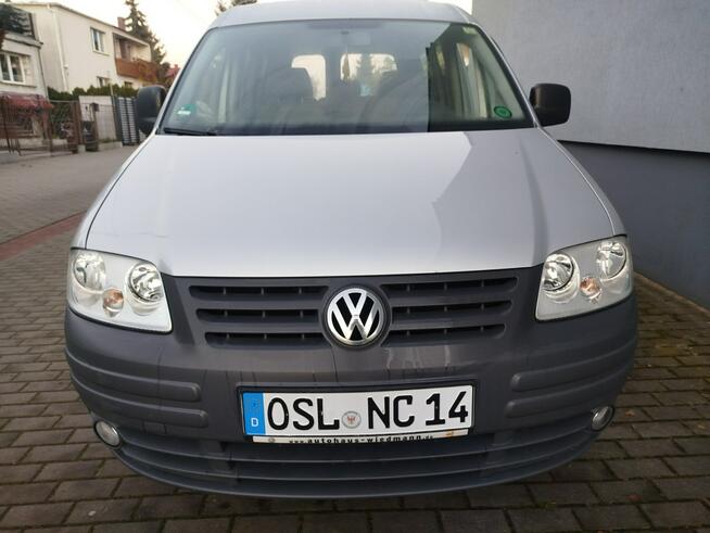 Volkswagen Caddy 2010r 5 osobowy benzyna 8V IMPORT Z NIEMIEC STAN BDB mały przebieq