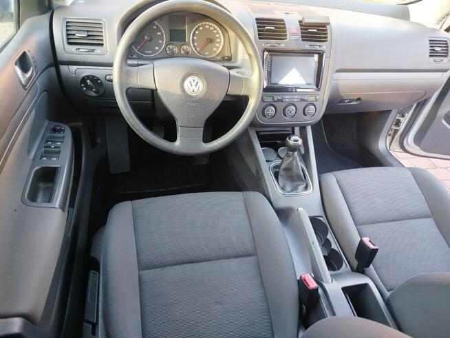 Volkswagen Golf edition benzyna mpimały przebieq potwierdzony import de