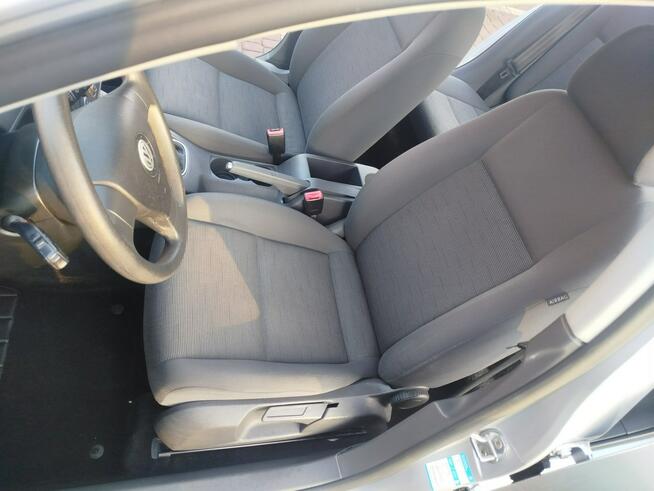 Volkswagen Golf edition benzyna mpimały przebieq potwierdzony import de