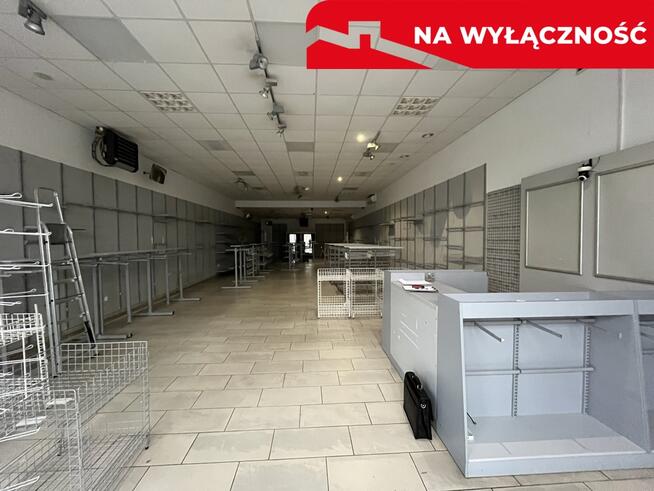 Lokal handlowy 180 m kw. w centrum Dęblina.