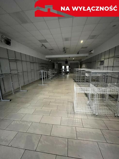 Lokal handlowy 180 m kw. w centrum Dęblina.