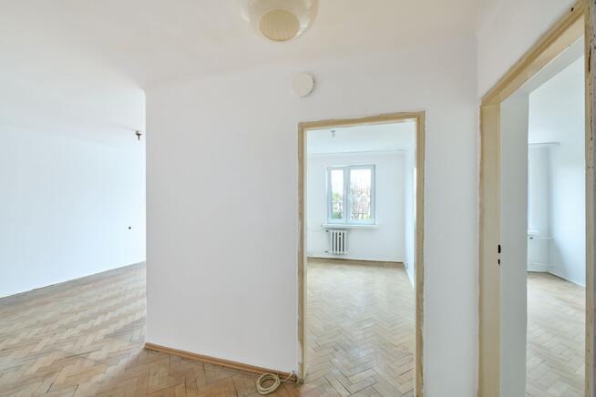 Przestronne mieszkanie z potencjałem na Azorach.