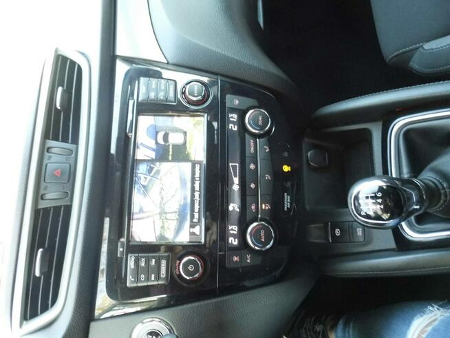 Nissan Qashqai 1,6 4x4 salon polska