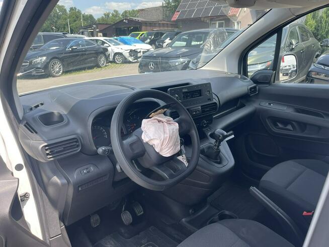 Toyota Proace City XL Blaszak Klimatyzacja 130 KM
