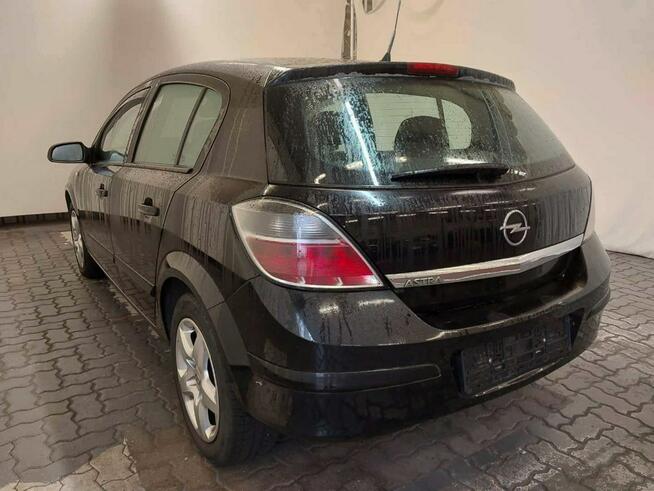 Astra 1.4 benzyna 90km KLIMATYZACJA serwis BEZWYPADEK 2009