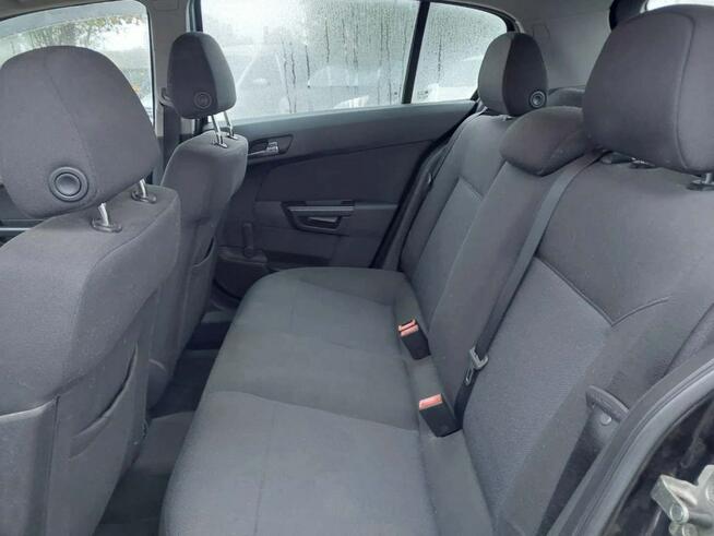 Astra 1.4 benzyna 90km KLIMATYZACJA serwis BEZWYPADEK 2009