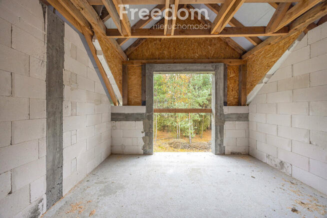 Dom w stanie surowym otwartym – Węgliska