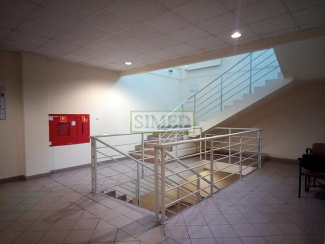 Małe biuro, sala konferencyjna,parking,24h,ochrona