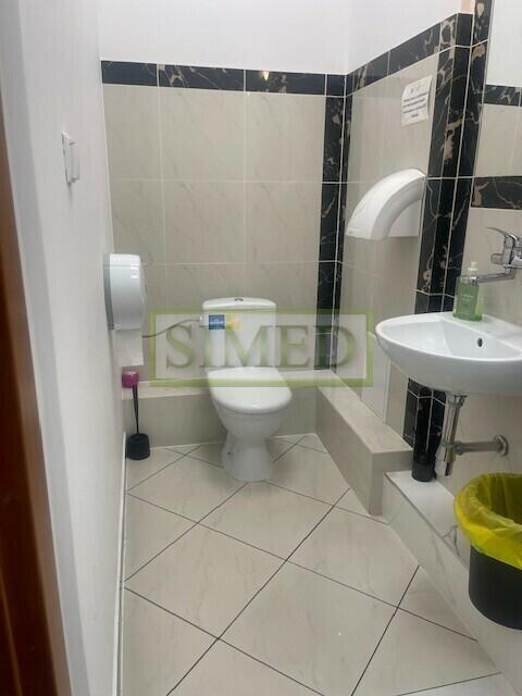 Parter, parking, dostęp 24h ,ochrona,cisza