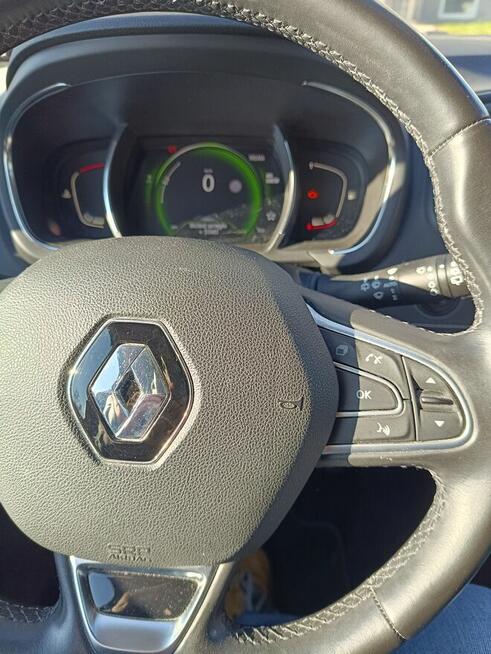 Sprzedam samochód renault scenic 4