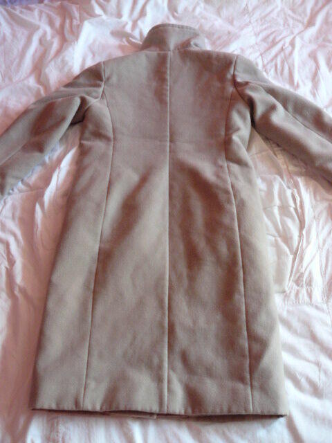 Plaszcz damski bezowy