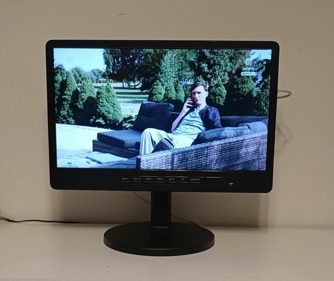 18 Cali Telewizor Bezprzewodowy CAMPING LED DVB-T2 Hevc + An