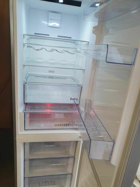 Outlet lodówek i zamrażarek, gwarancja. Serwis pogwarancyjny