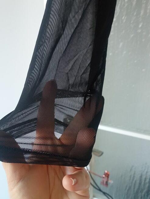 Szałowa lateksowa bluzka plus size