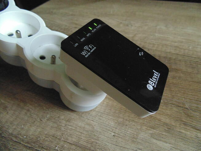 Router Repeater wzmacniacz sygnału Wi-Fi 8Level WRP-300