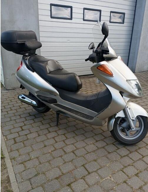 Sprzedam ładny duży skuter Honda