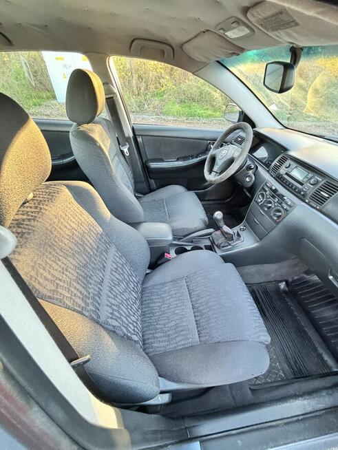 Toyota Corolla 2002 1.4 sedan