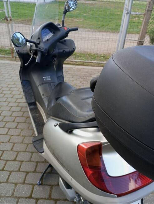 Sprzedam ładny duży skuter Honda