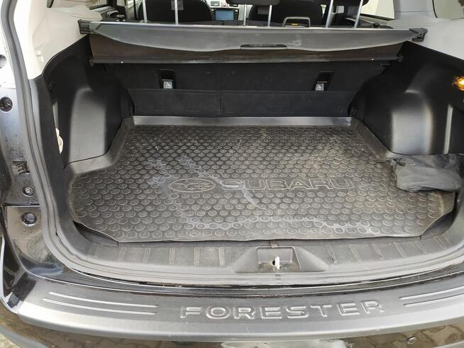 sprzedam subaru forester 2.0 Dizel 4x4 2017rok