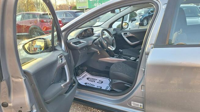 Peugeot 2008 GAZ, PDC, skł. lusterka