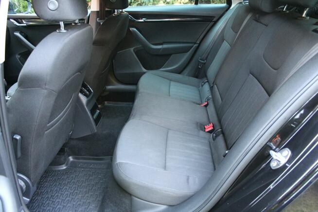 Škoda Octavia 1,8 Benzyna 180 KM Vin w ogłoszeniu Salon Polska Bezwypadkowa