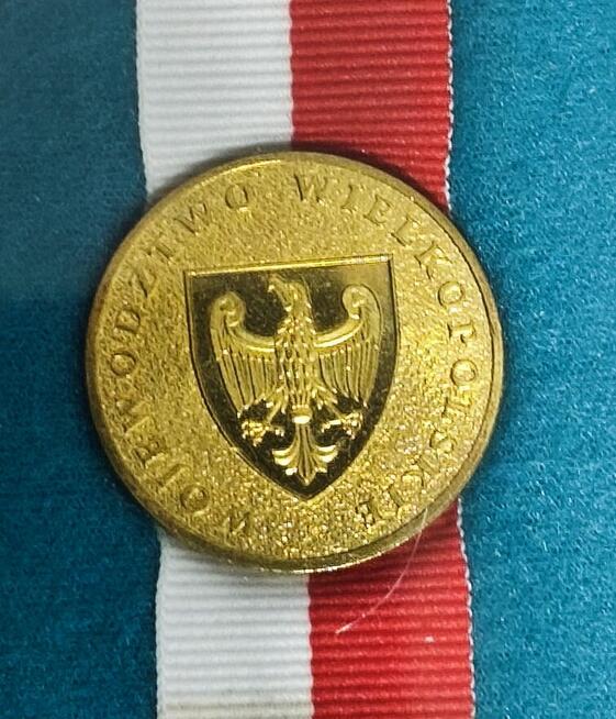 Patriotyczny prezent za granice