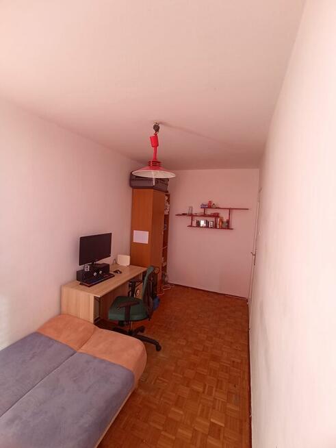 Sprzedam mieszkanie 50 m2, 3 pokoje, 200 m od Sky Tower