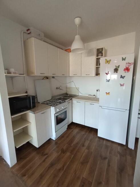 Sprzedam mieszkanie 50 m2, 3 pokoje, 200 m od Sky Tower