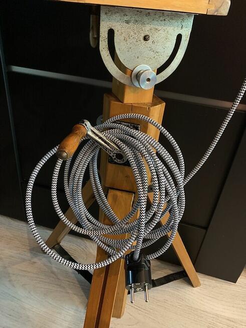 Lampa loft Vintage teatralno filmowa prl