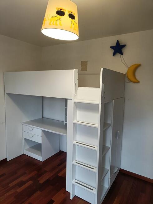 Piękne łózko na antresoli z biurkiem, szafą i gratisami!!!