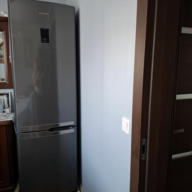 Sprzedam lodówkę Samsung - Stan bardzo dobry!