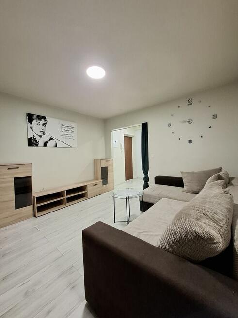 Dwupokojowe mieszkanie w centrum, Glogera