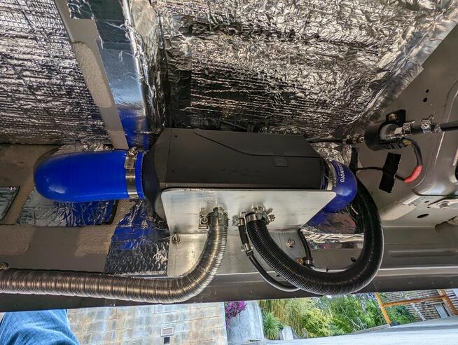 Montaż WEBASTO ogrzewanie postojowe auto garaż WARSZAWA