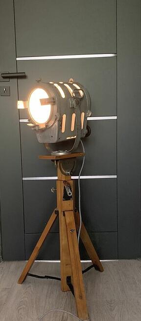 Lampa loft Vintage teatralno filmowa prl