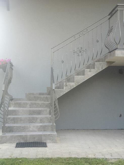 Układanie płytek -remonty