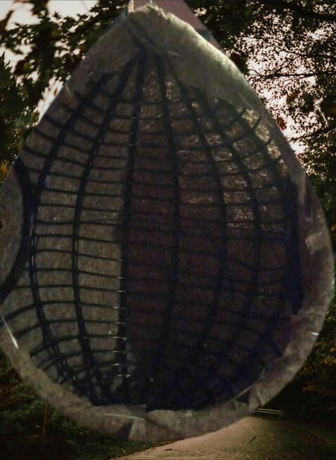 Huśtawka ogrodowa metalowa